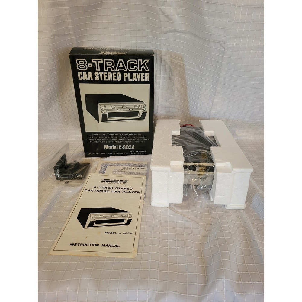Audiovox C-902A Vintage 8-Track‎ Car Stereo Player New In Box Manual Bracket